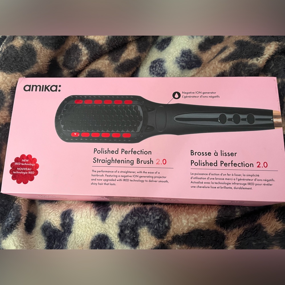 Amika Thermal straight brush
